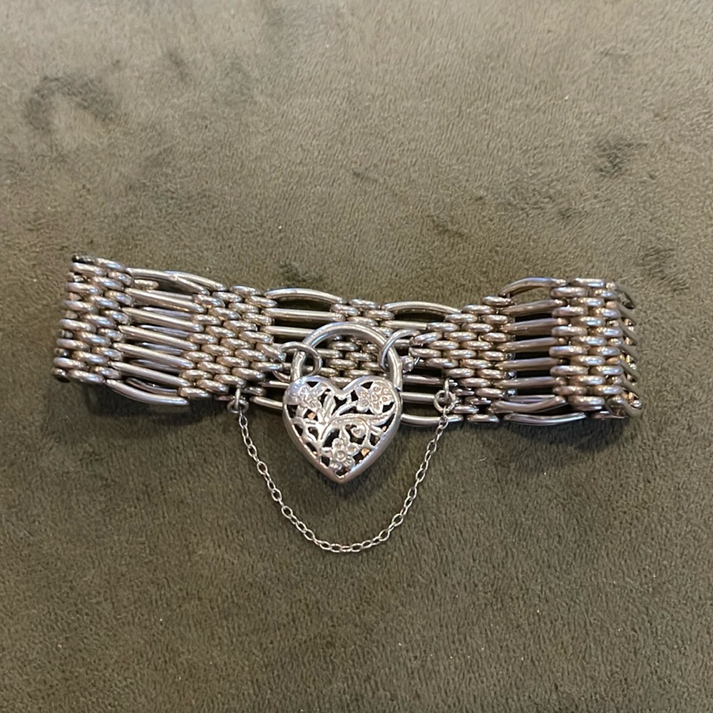Sterling Silver English Gate Bracelet (Vintage)